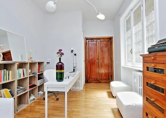 Romagnosi 20 Bed & Breakfast *